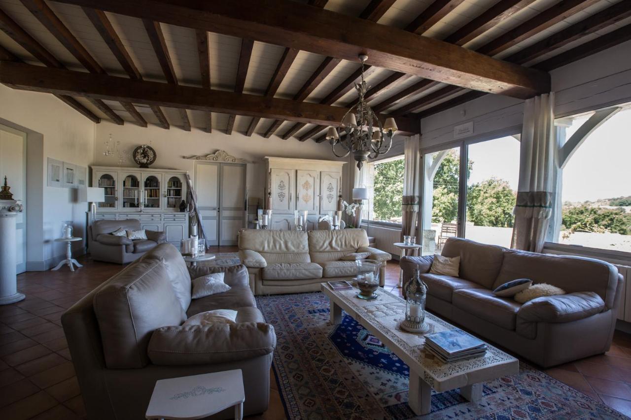 Lacassagne Bed & Breakfast Larressingle Eksteriør bilde